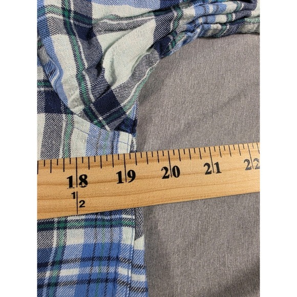 Vineyard Vines Flannel Shirt Womens Small Blue Plaid Button Up Long‎ Sleeve - Picture 6 of 7